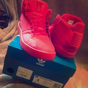 Adidas Crestwood Mid Red Sneaker Tennis Shoe